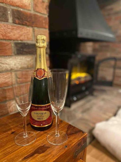 Eco-Friendly Dorset Cottage With Spa Set In Heart Of Countryside Sydling St Nicholas Zewnętrze zdjęcie