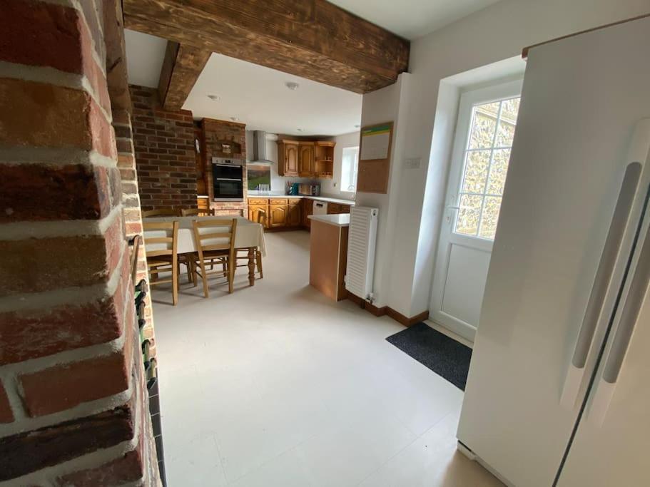 Eco-Friendly Dorset Cottage With Spa Set In Heart Of Countryside Sydling St Nicholas Zewnętrze zdjęcie