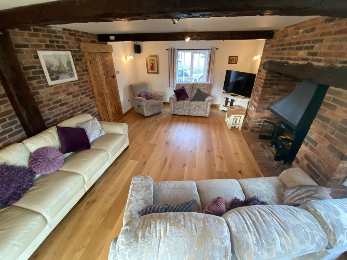 Eco-Friendly Dorset Cottage With Spa Set In Heart Of Countryside Sydling St Nicholas Zewnętrze zdjęcie